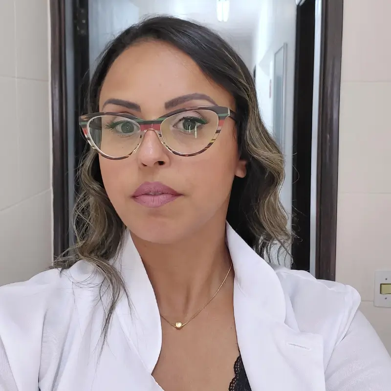 Michelli Gontijo - Esteticista Vital Beauty