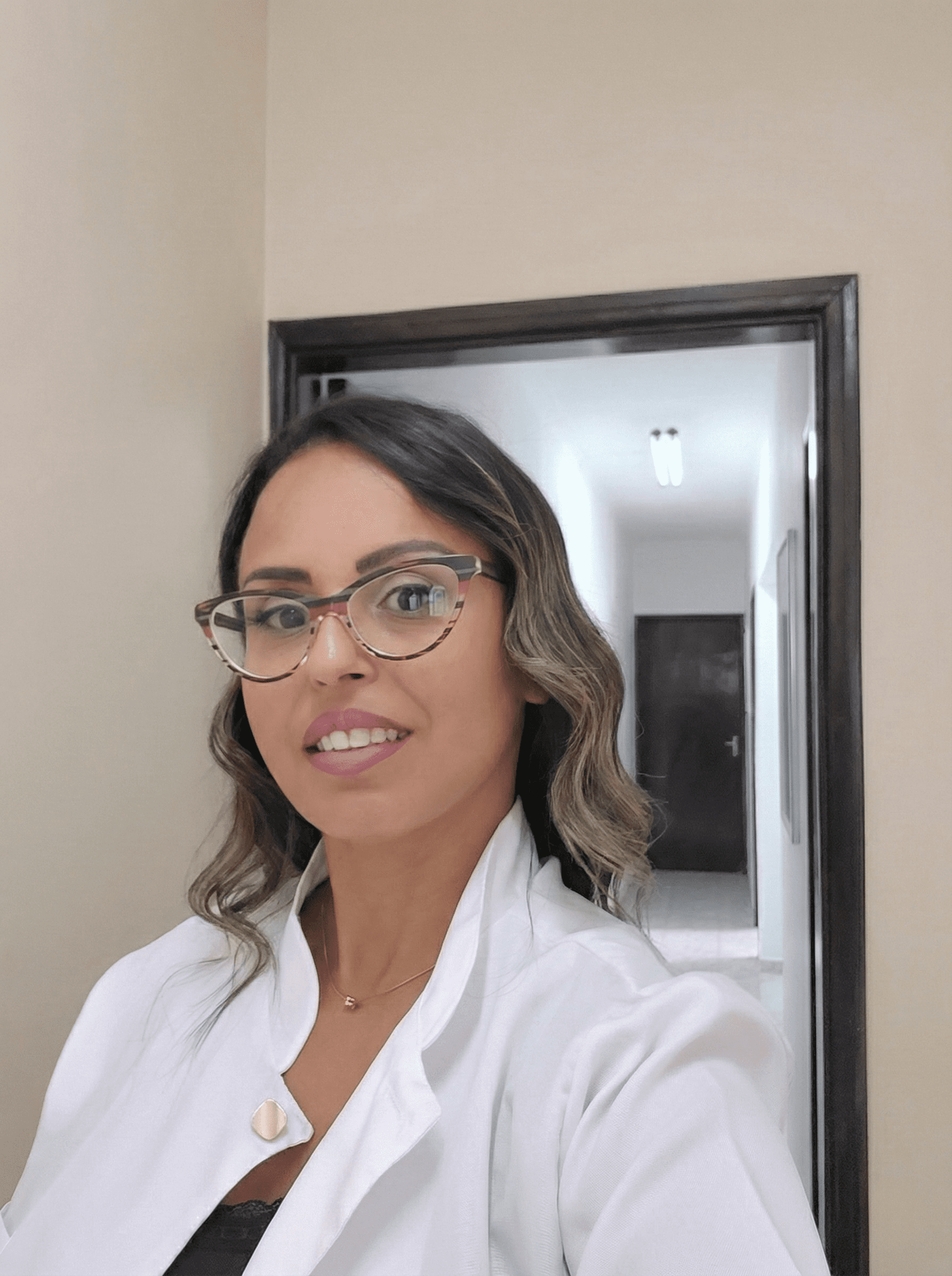 Michelli Gontijo Especialista